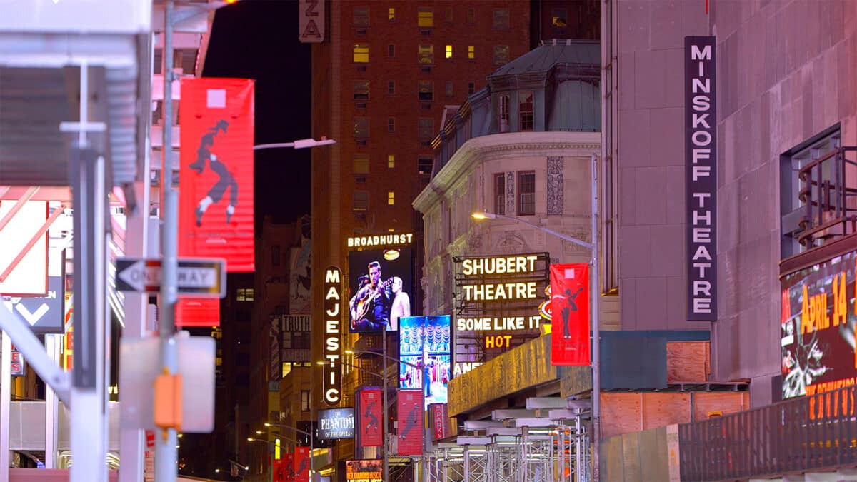 Broadway : la maravilla luminosa de Nueva York